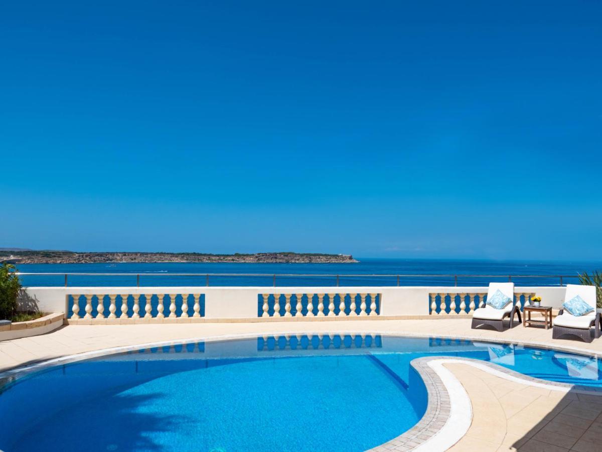 Villa Palma - Sunset Sea Views With Pool, Jacuzzi, Sauna And Games Room Mellieha Luaran gambar