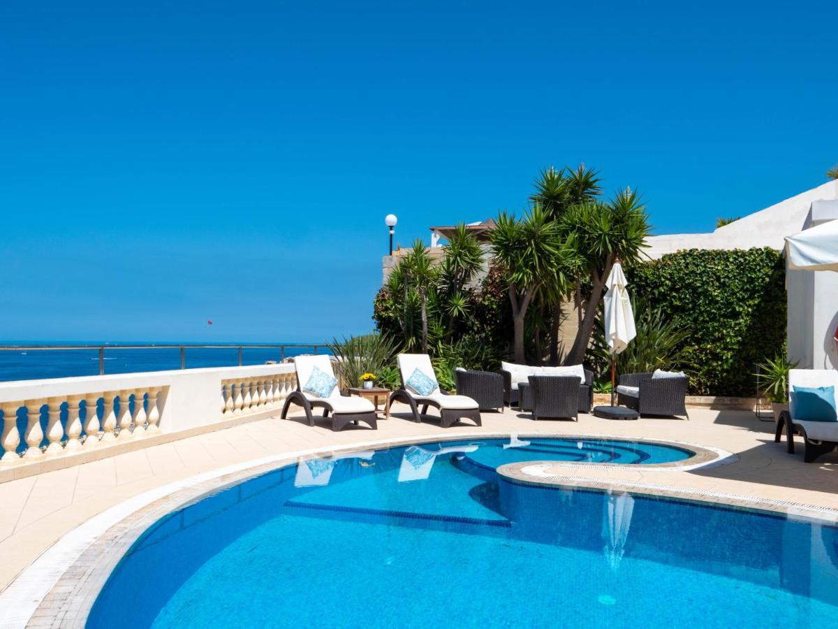 Villa Palma - Sunset Sea Views With Pool, Jacuzzi, Sauna And Games Room Mellieha Luaran gambar