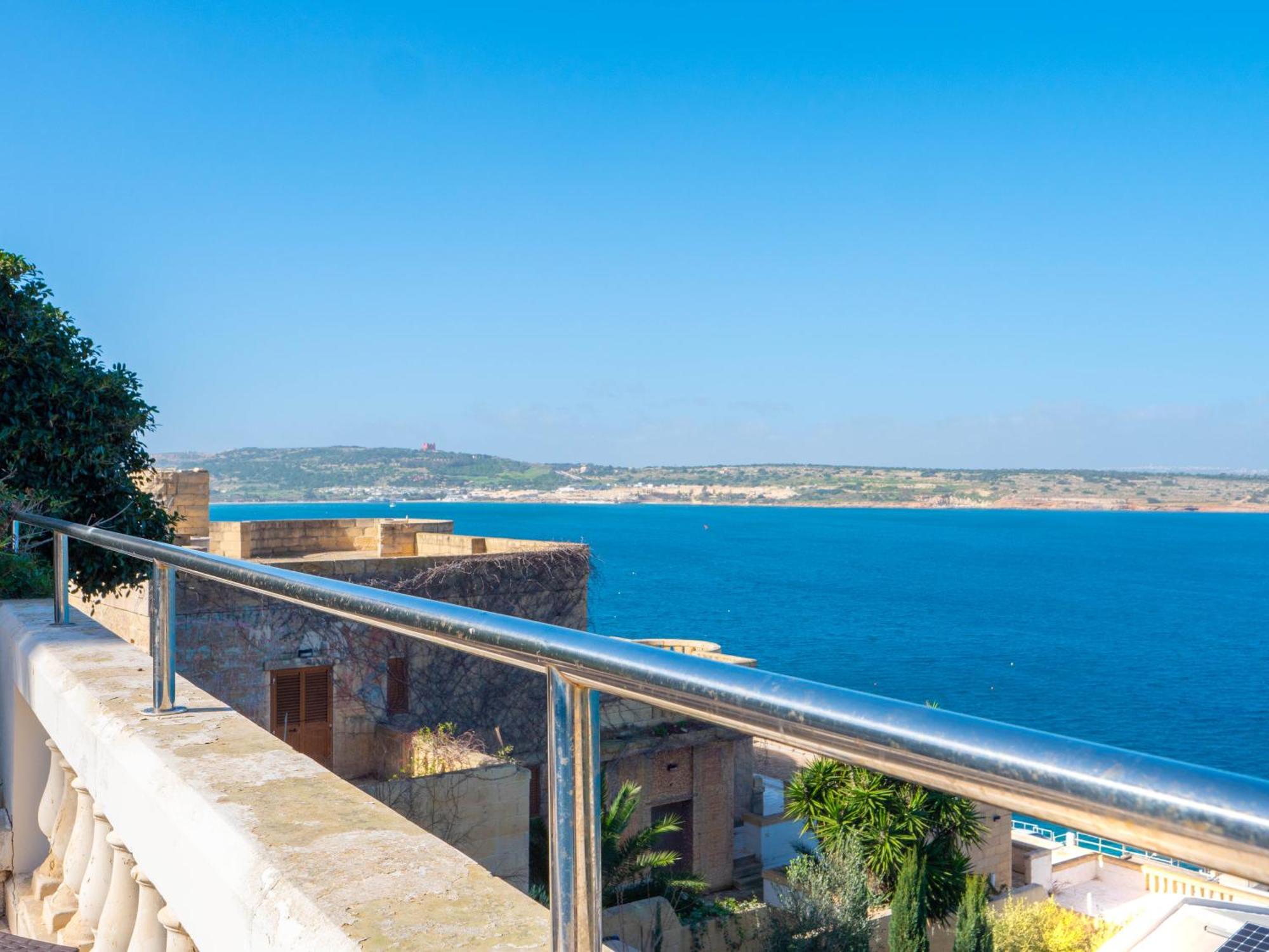 Villa Palma - Sunset Sea Views With Pool, Jacuzzi, Sauna And Games Room Mellieha Luaran gambar