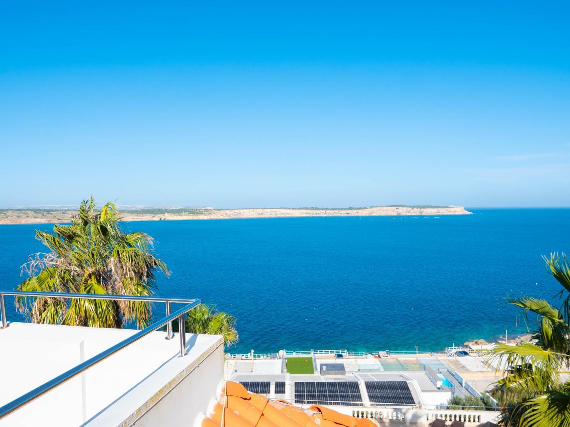 Villa Palma - Sunset Sea Views With Pool, Jacuzzi, Sauna And Games Room Mellieha Luaran gambar